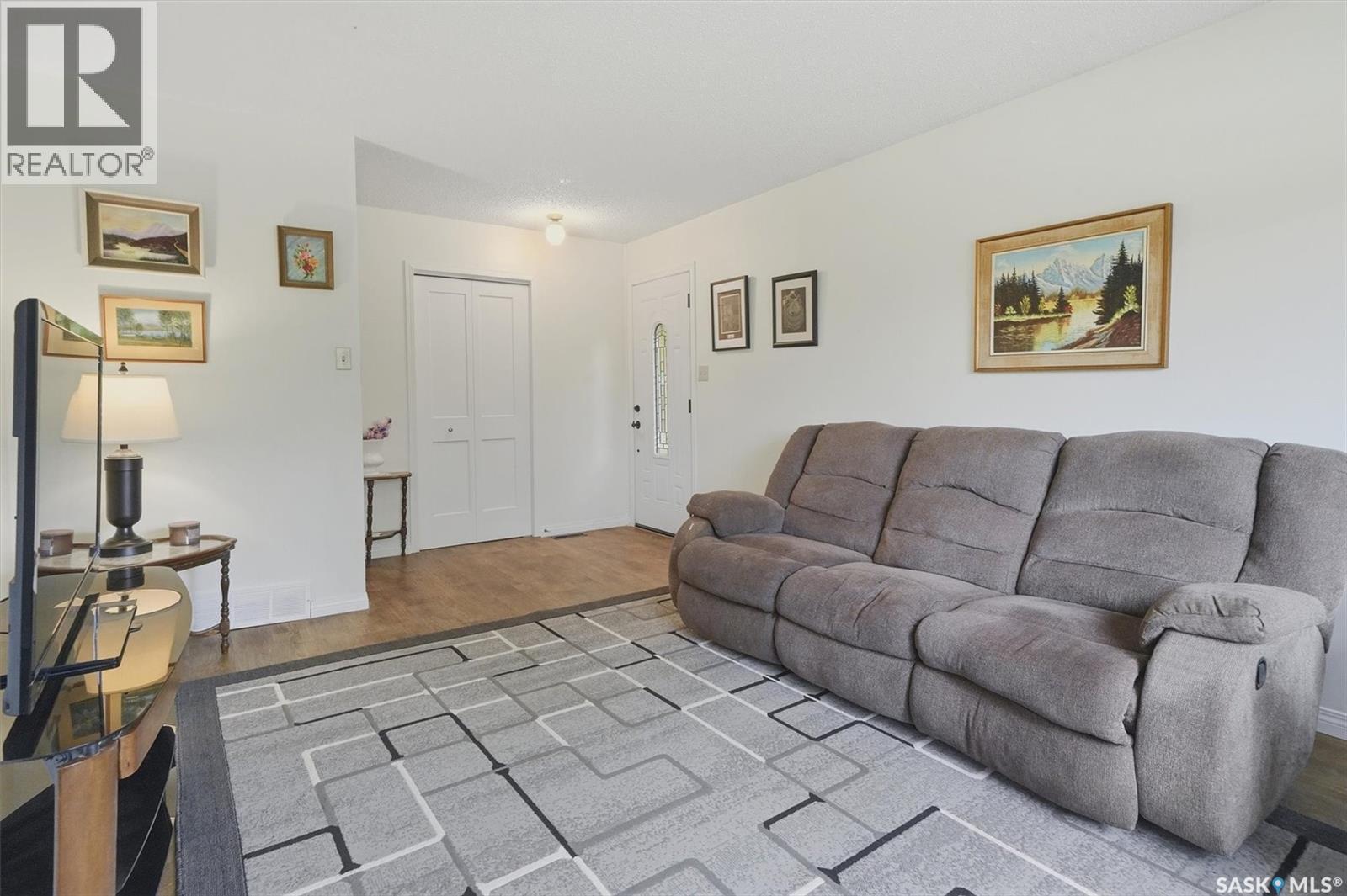 1306 Egbert Avenue, Saskatoon, SK
