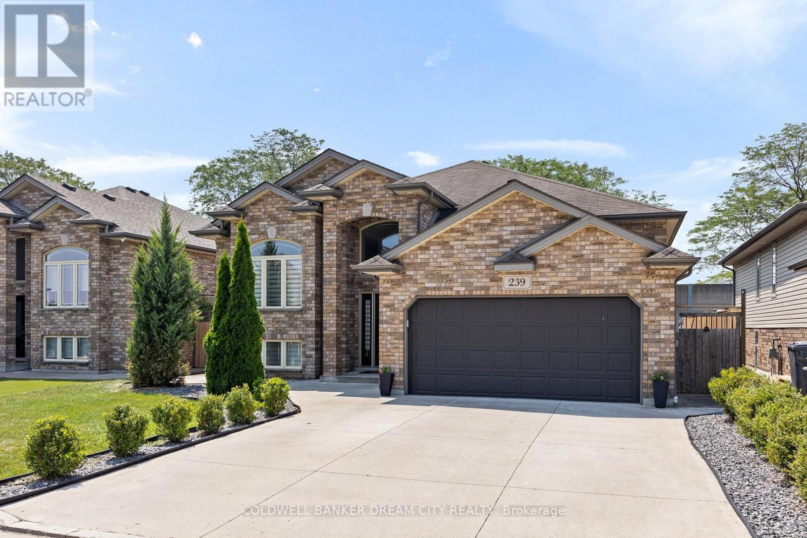 239 Branton Crescent, Lakeshore, ON