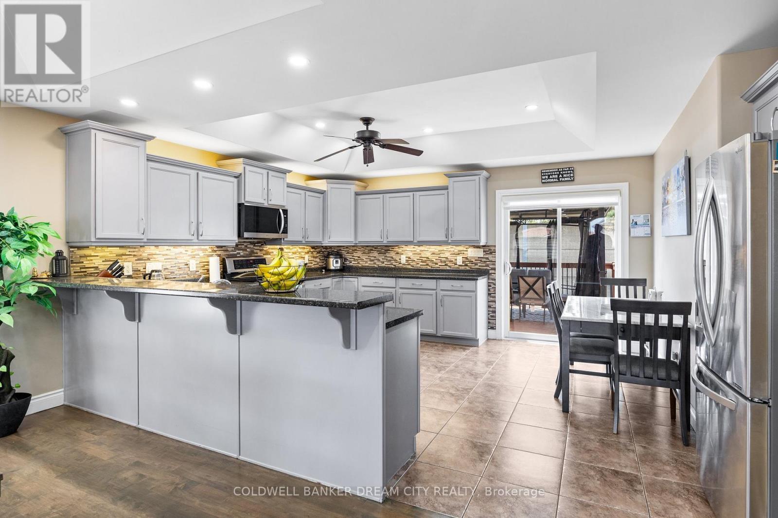 239 Branton Crescent, Lakeshore, ON