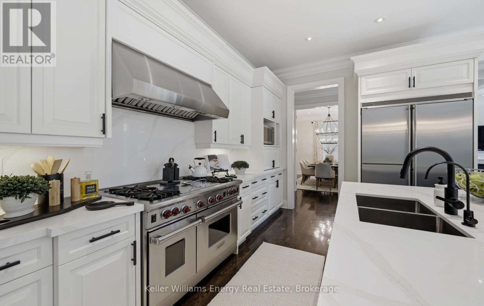 7 Woodington Court, Whitby (Brooklin), ON