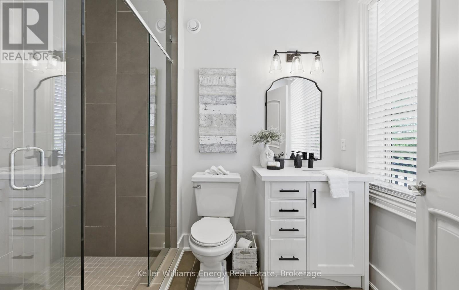 7 Woodington Court, Whitby (Brooklin), ON