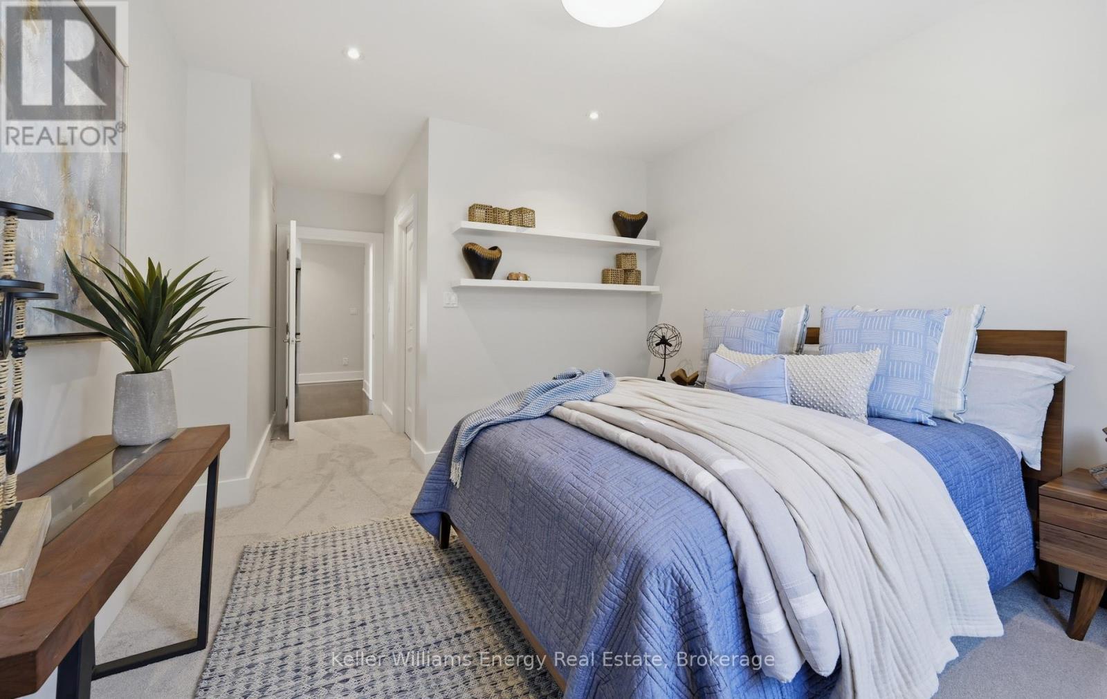 7 Woodington Court, Whitby (Brooklin), ON