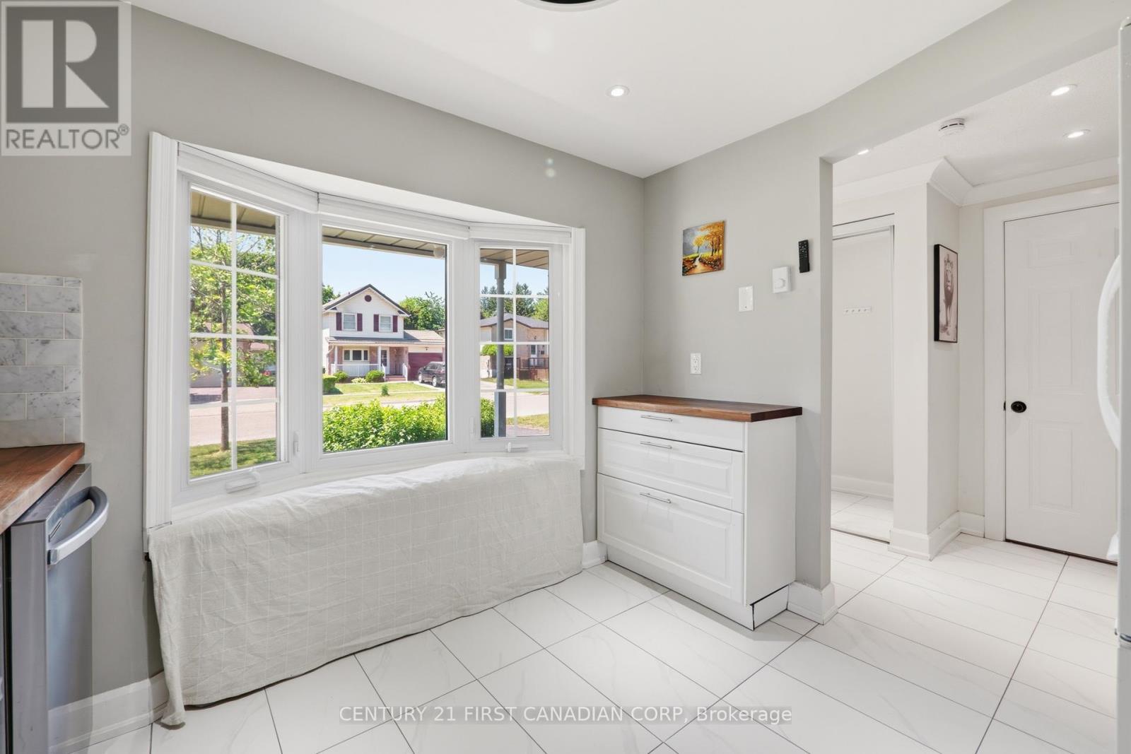 611 Preston Parkway, Cambridge, ON