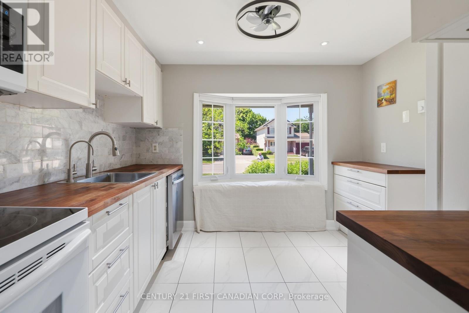 611 Preston Parkway, Cambridge, ON