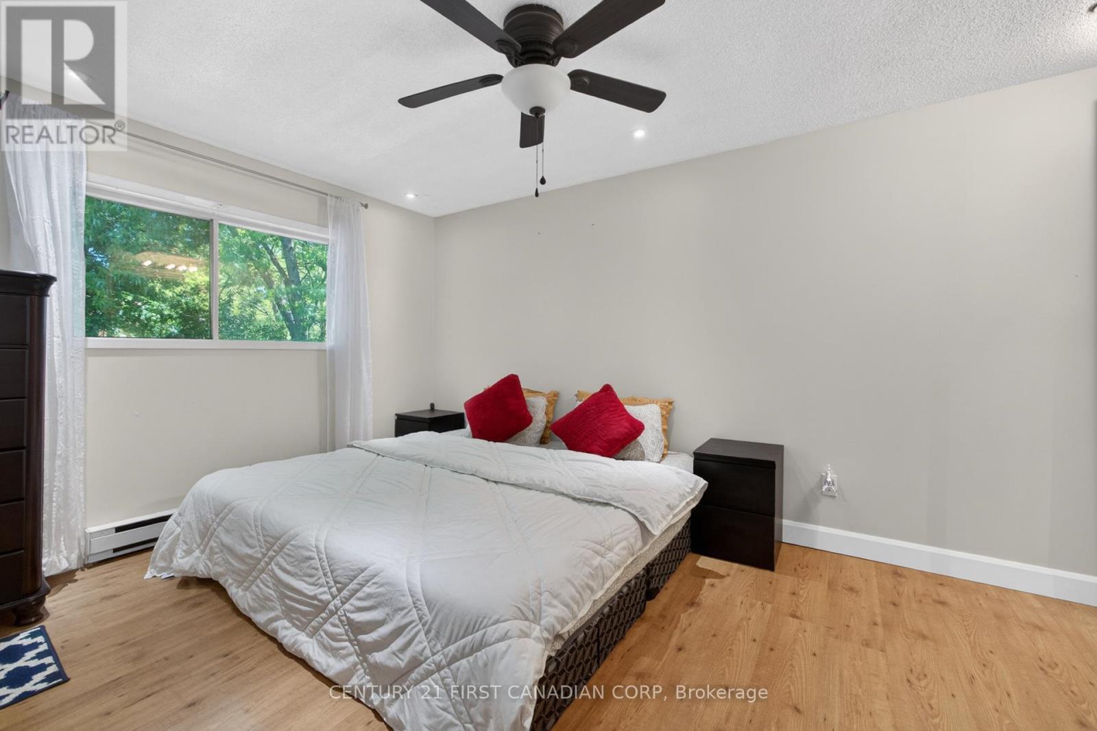 611 Preston Parkway, Cambridge, ON