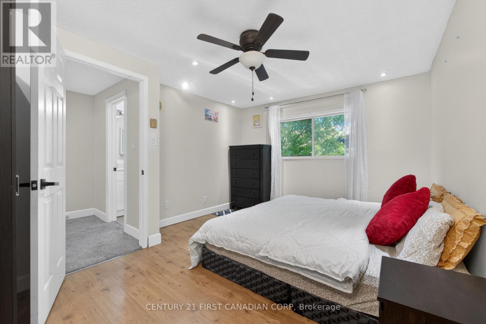 611 Preston Parkway, Cambridge, ON