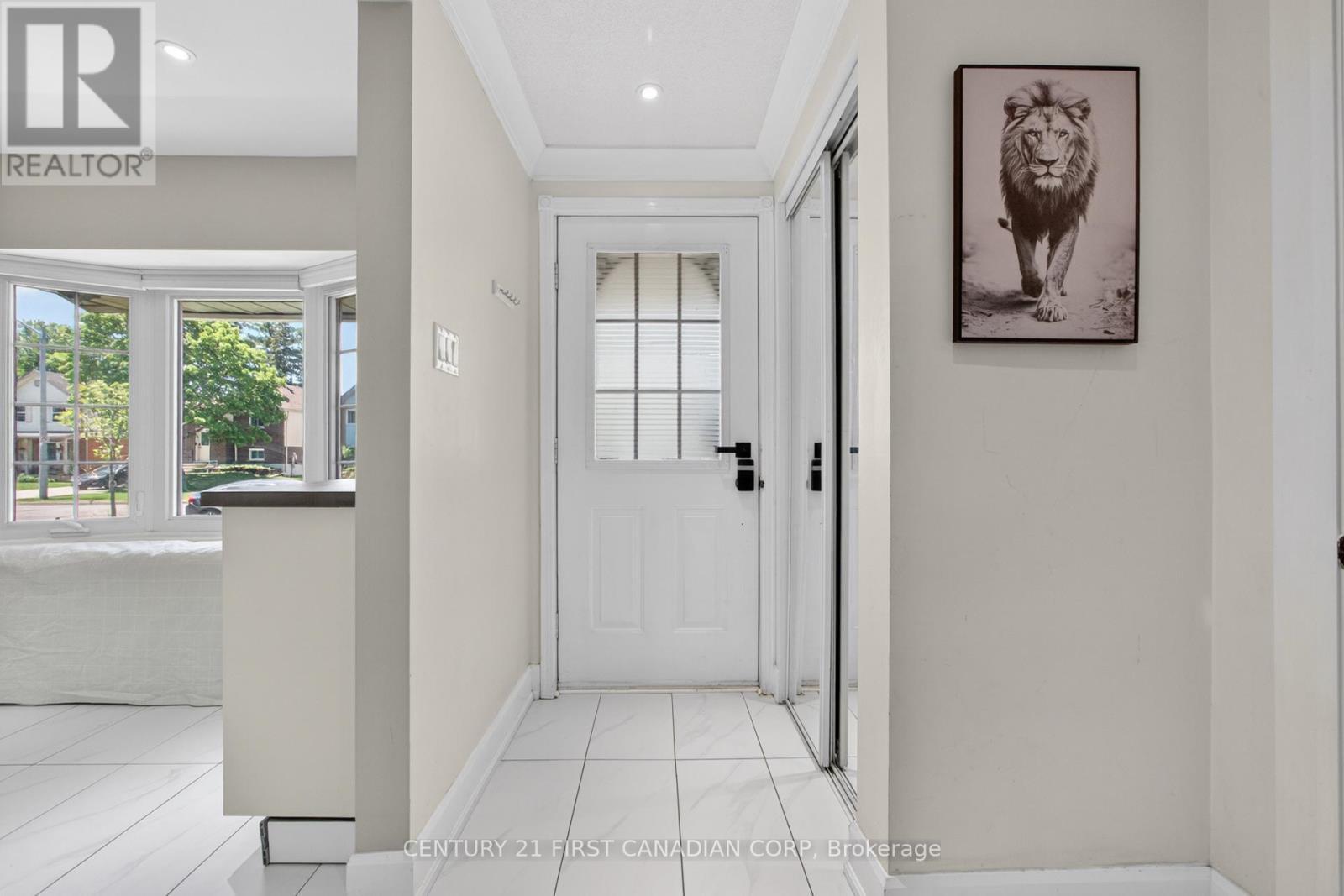 611 Preston Parkway, Cambridge, ON