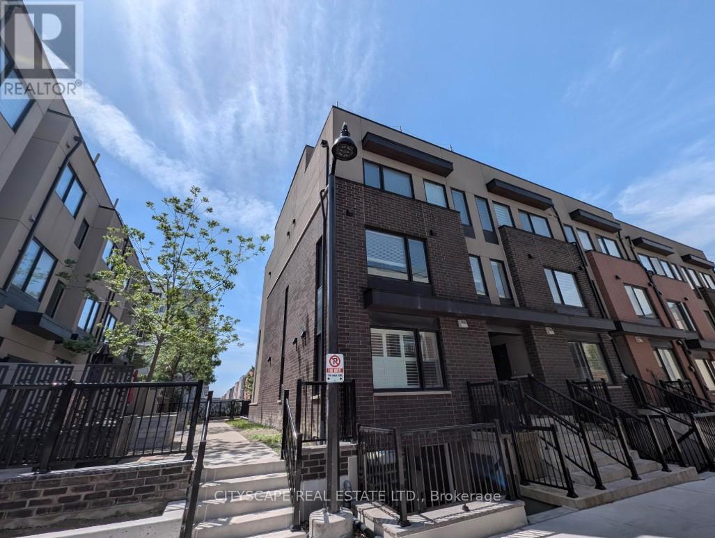 4 - 142 William Duncan Road, Toronto, ON