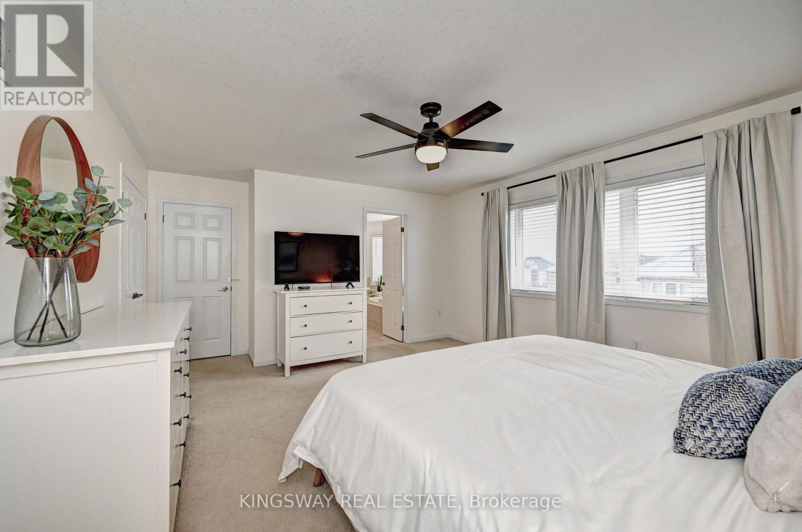 222 Baldwin Drive, Cambridge, ON