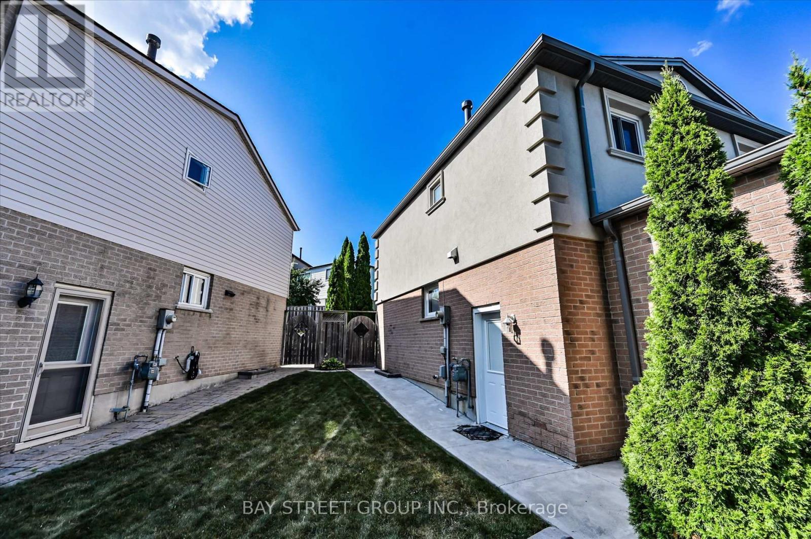 35 of 36 - 378 East 24Th Street, Hamilton, ON