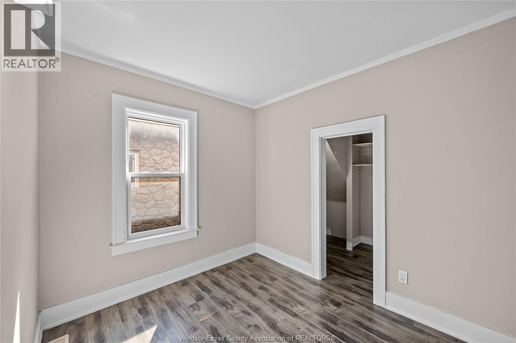 1154 Elm Unit# Main, Windsor, ON
