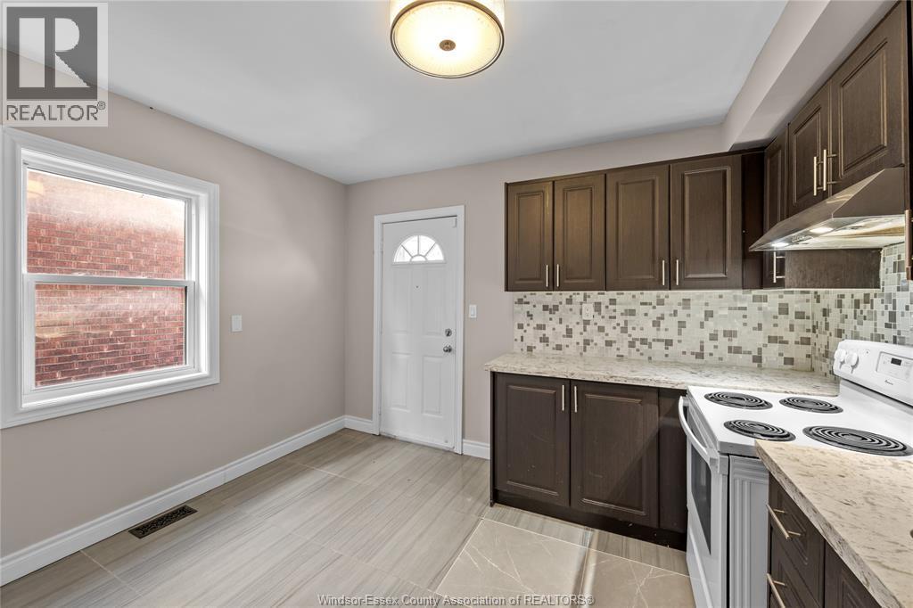 1154 Elm Unit# Main, Windsor, ON