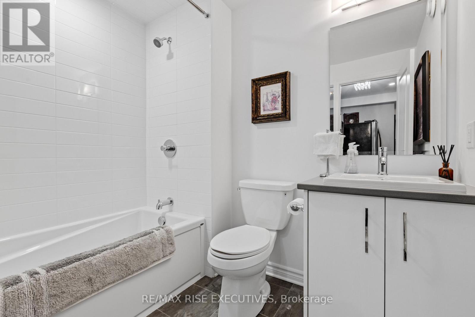 Basement full bathroom - 165 Finsbury Avenue, Ottawa, ON