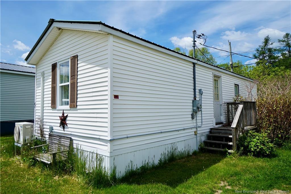 5A Edgewood St, Saint Stephen, NB