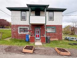 116 Renfrew ST Dalhousie, NB E9C 2J7