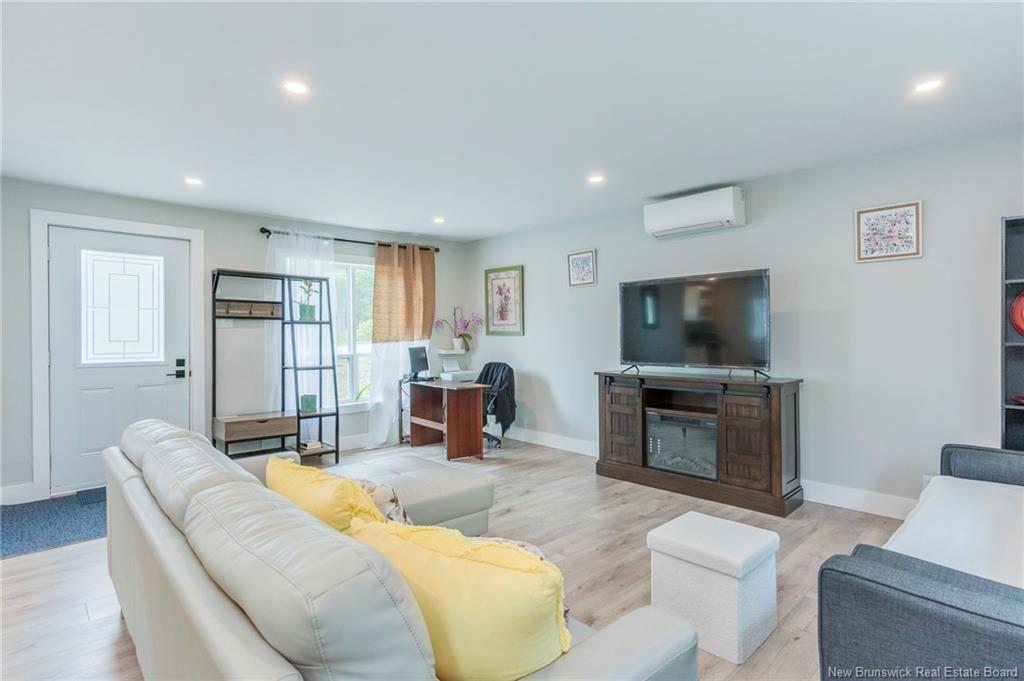 58 Shanklin Rd, Bains Corner, NB