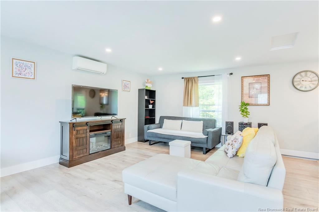 58 Shanklin Rd, Bains Corner, NB