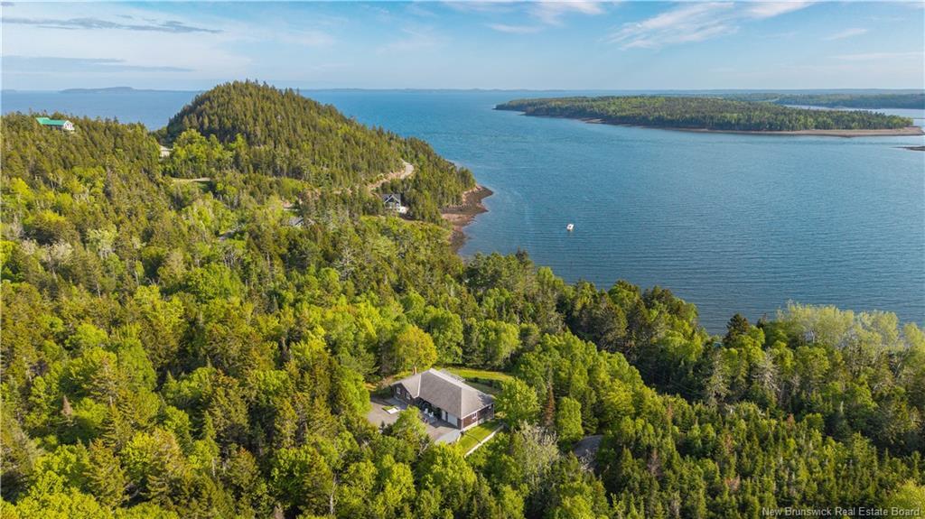 11 Mclaren Dr, Chamcook, NB