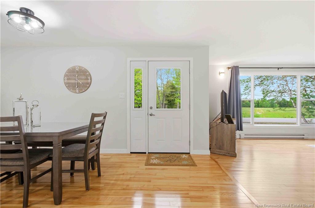 23 Nevers Rd, Lincoln, NB