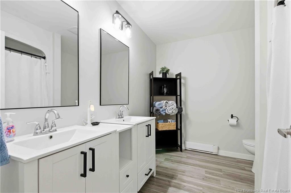 23 Nevers Rd, Lincoln, NB