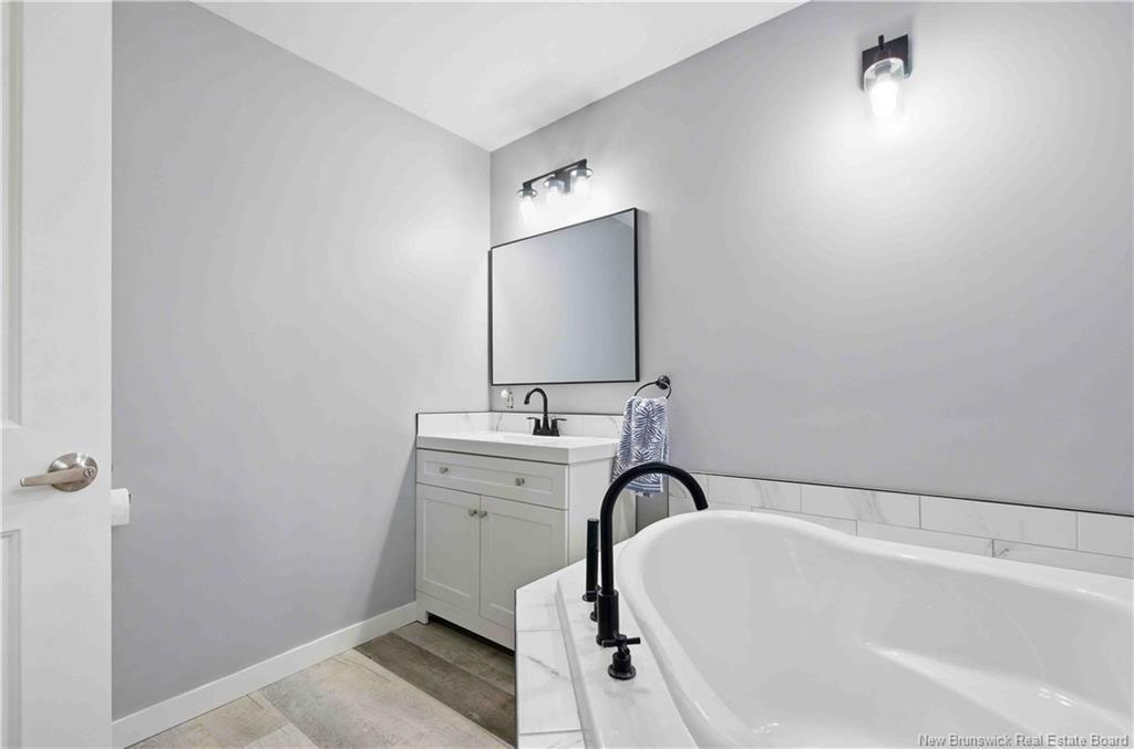 23 Nevers Rd, Lincoln, NB