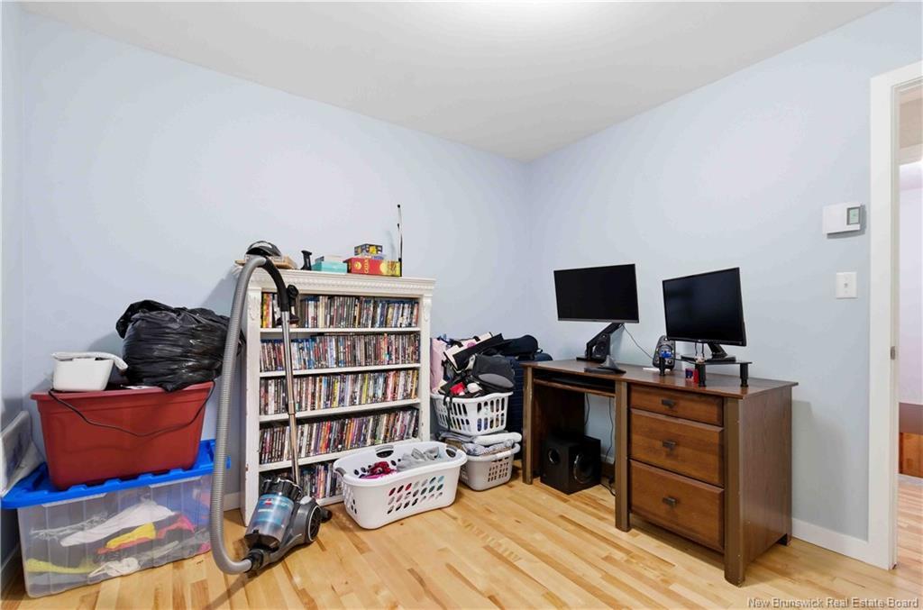 23 Nevers Rd, Lincoln, NB