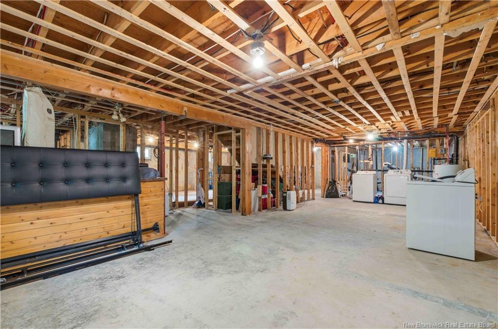 23 Nevers Rd, Lincoln, NB