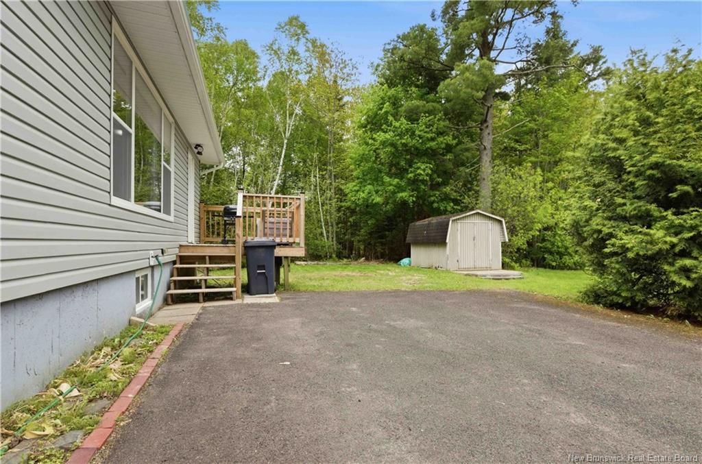 23 Nevers Rd, Lincoln, NB