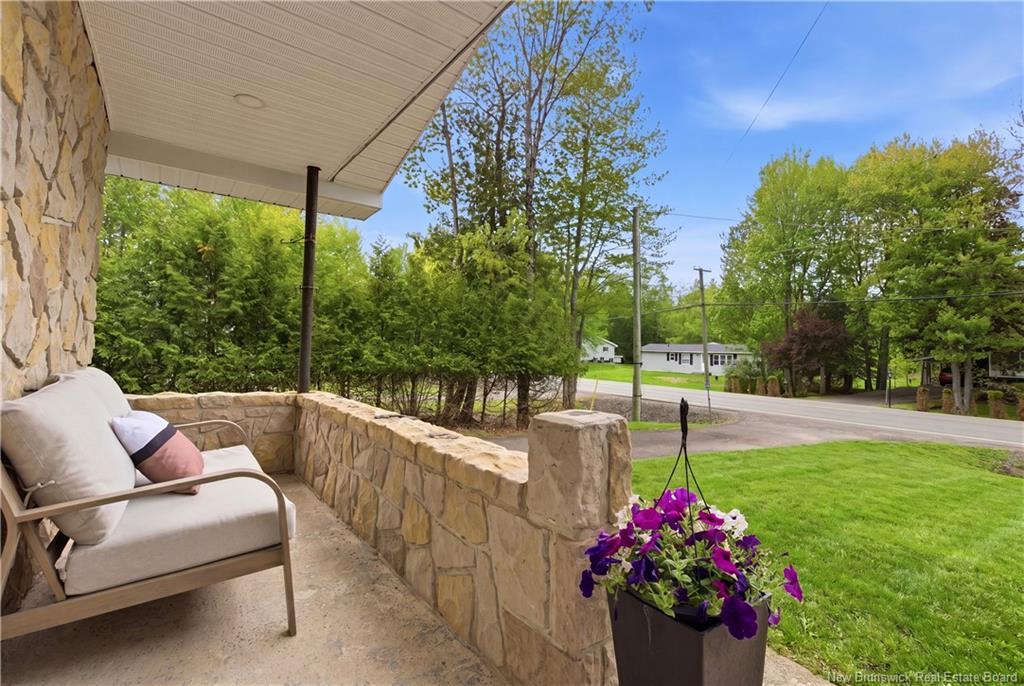 23 Nevers Rd, Lincoln, NB