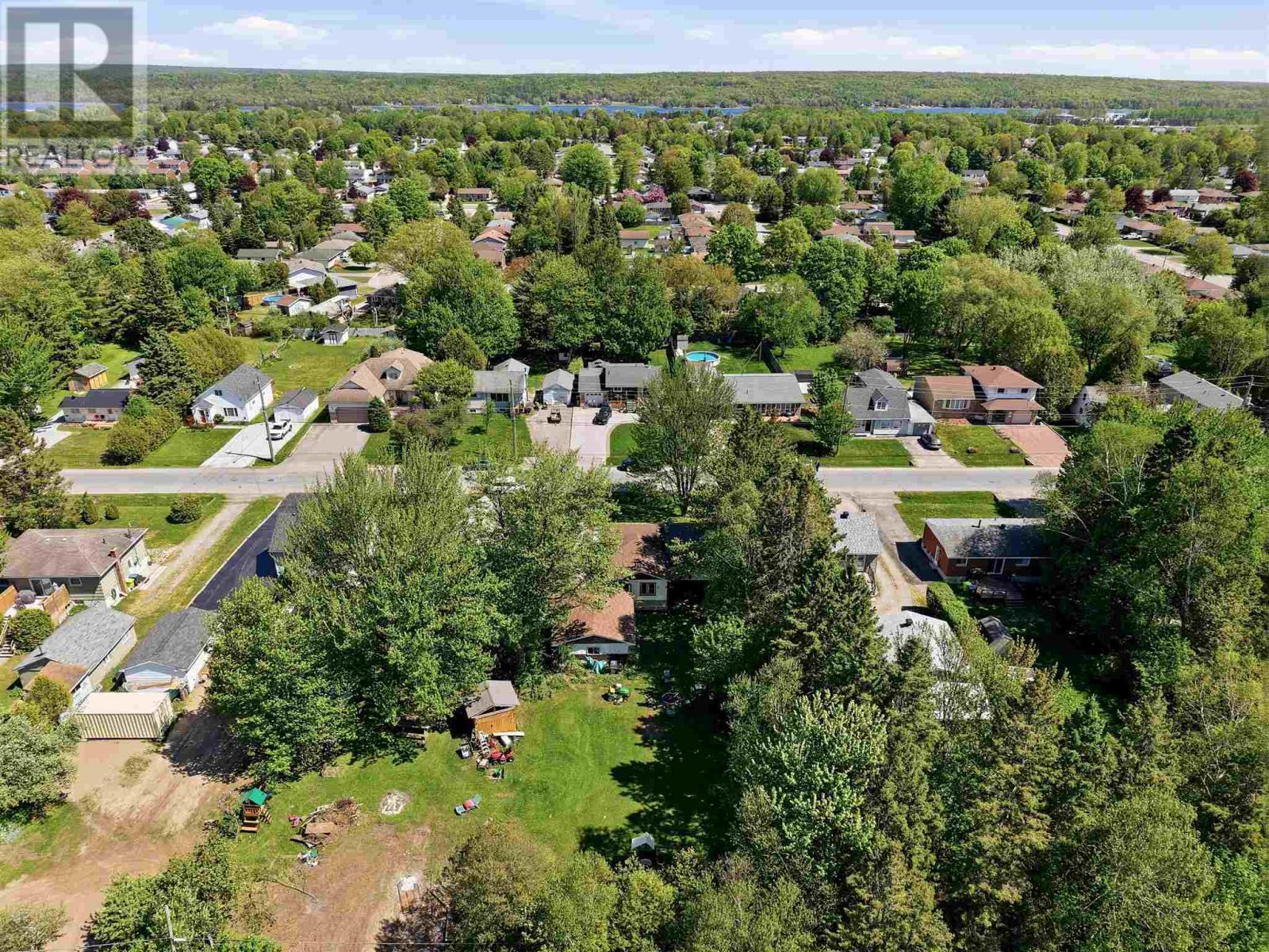 104 Eastern Ave, Sault Ste. Marie, ON