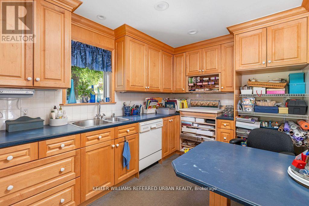 317 Rathburn Road, Toronto, ON