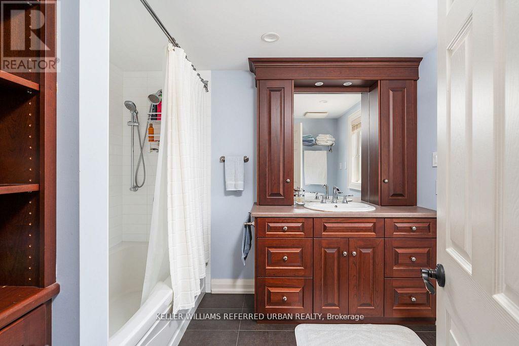 317 Rathburn Road, Toronto, ON