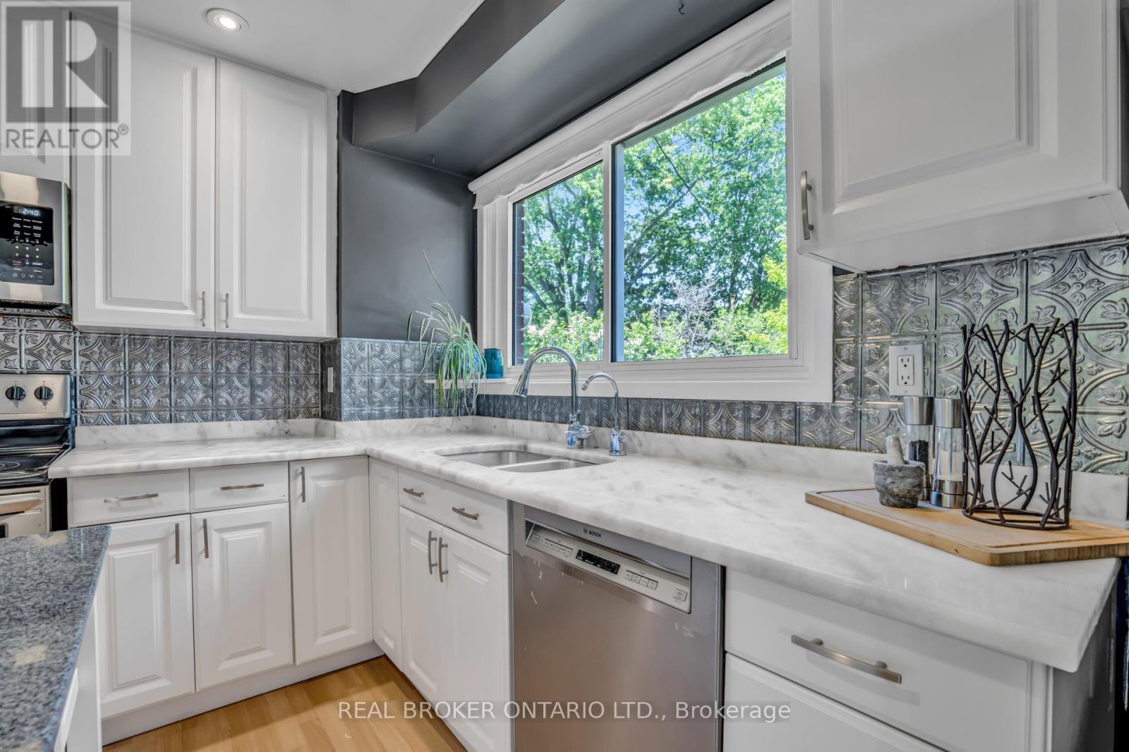 341 Appleby Line, Burlington, ON