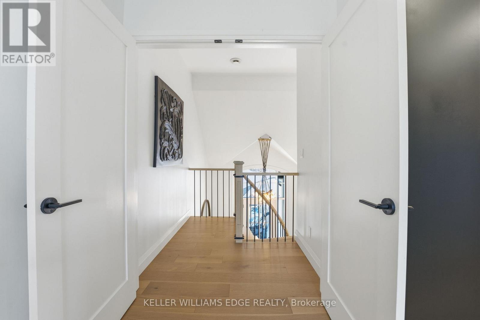 1316 Dundas Street, Burlington, ON