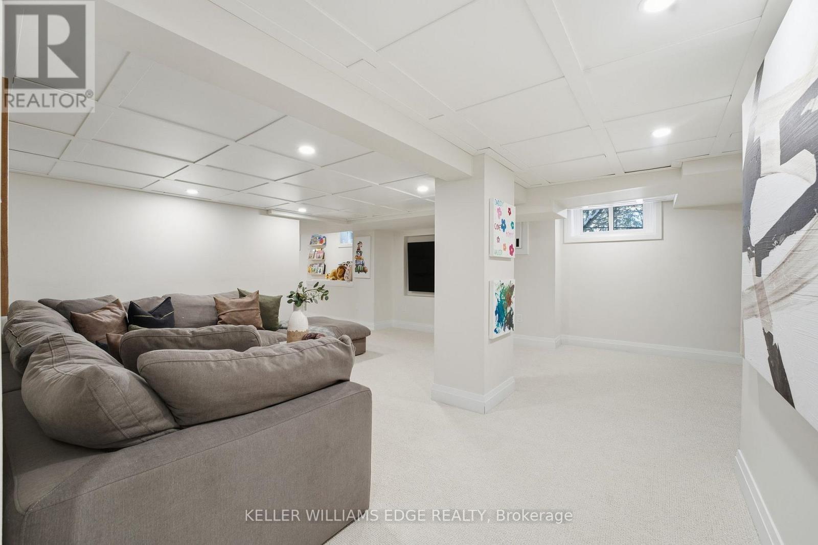 1316 Dundas Street, Burlington, ON