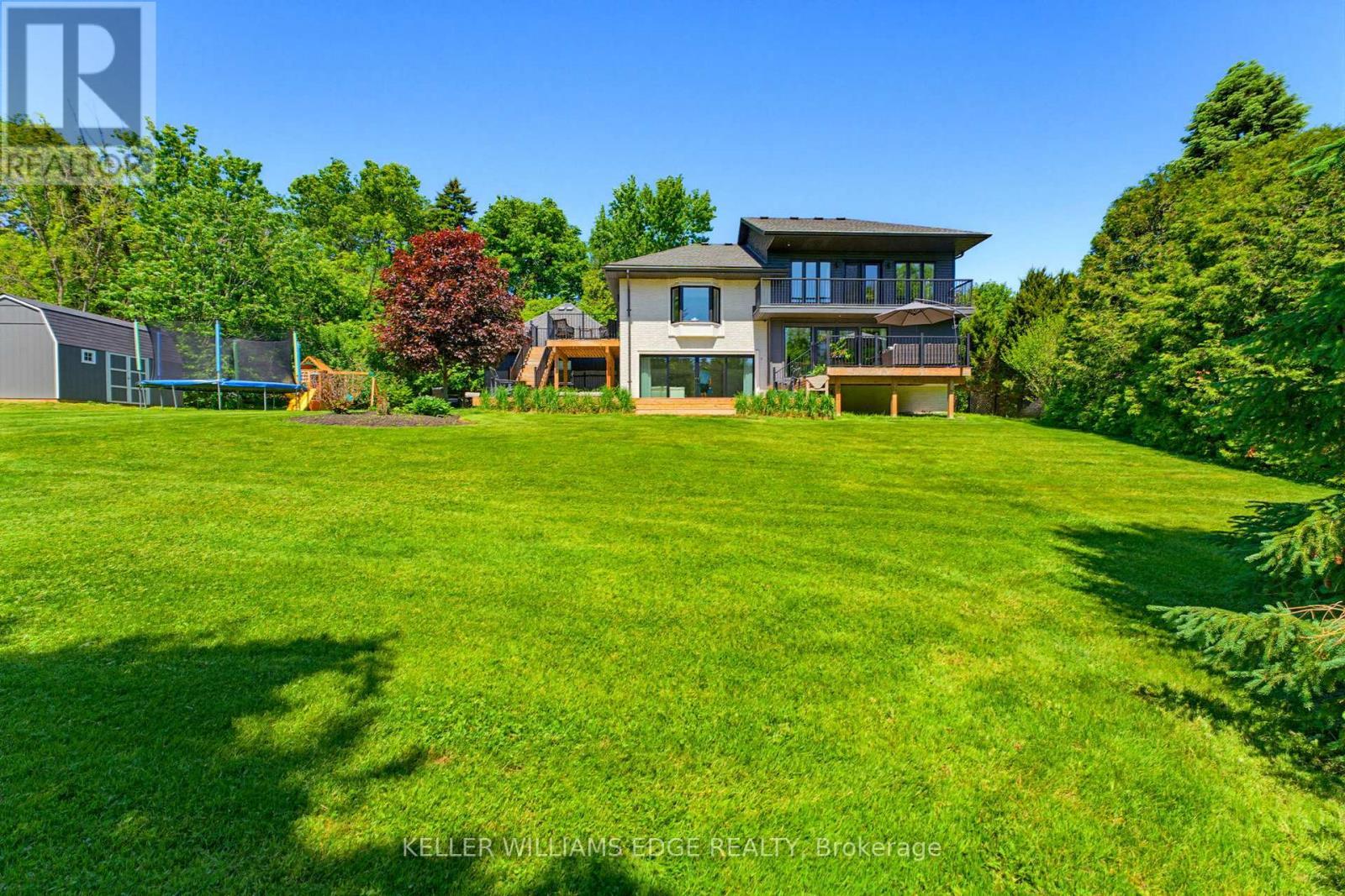 1316 Dundas Street, Burlington, ON