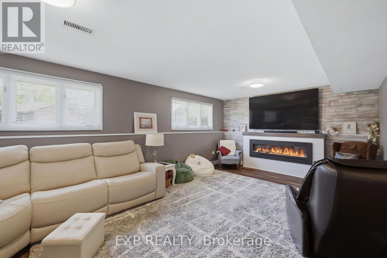 271 Anne Street, West Elgin (West Lorne), ON