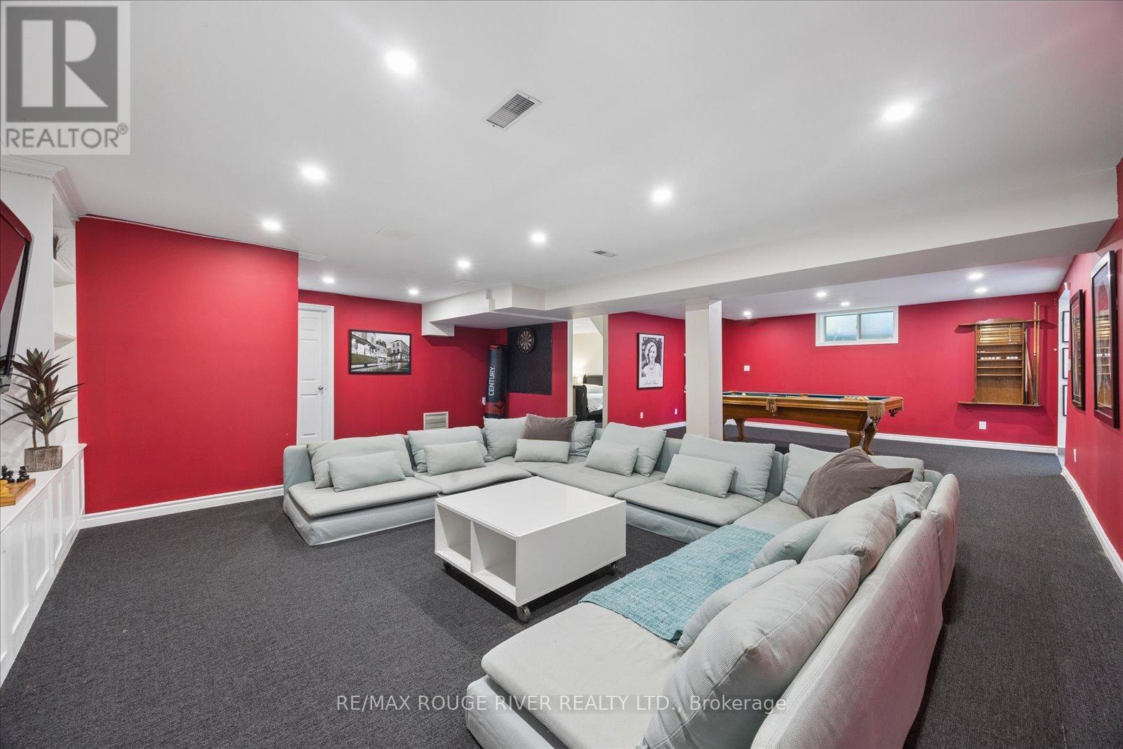 30 Springbank Avenue, Toronto, ON