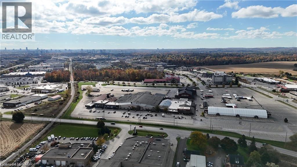 926 King Street N, Waterloo, ON