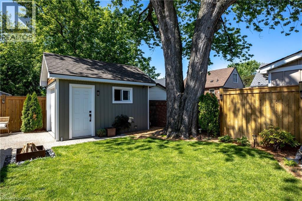 50 East 36Th Street, Hamilton, ON