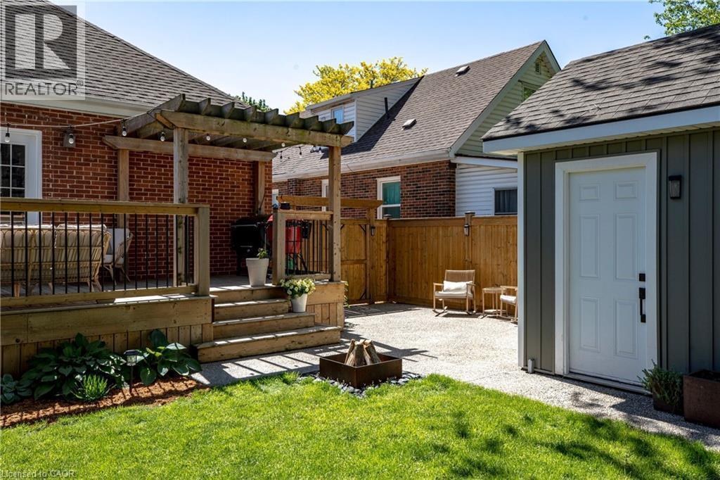 50 East 36Th Street, Hamilton, ON