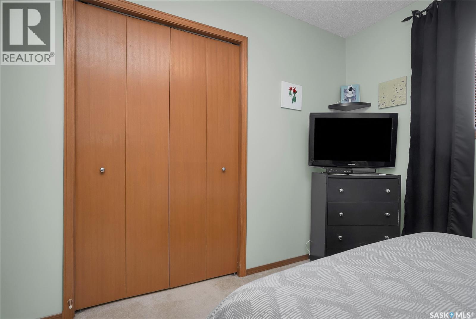 114 Sumner Crescent, Saskatoon, SK