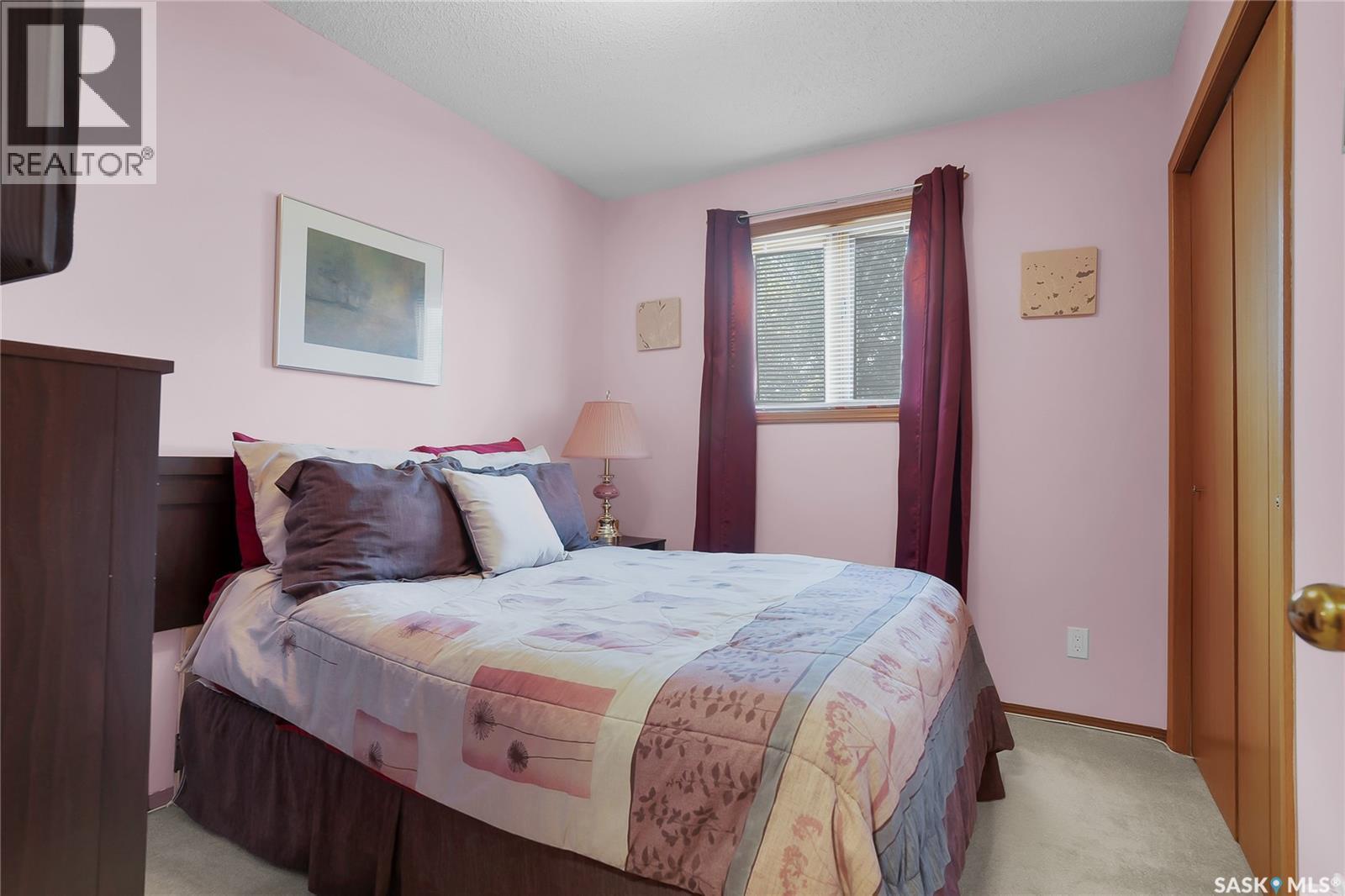 114 Sumner Crescent, Saskatoon, SK