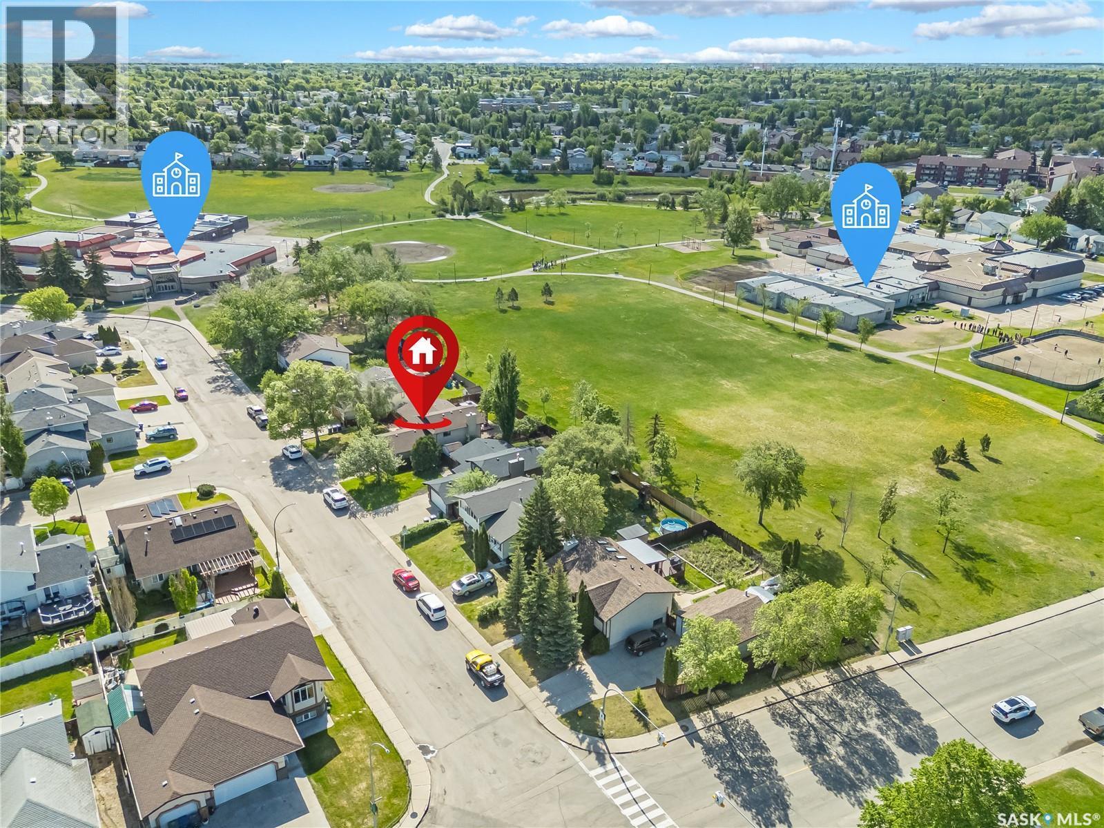 114 Sumner Crescent, Saskatoon, SK