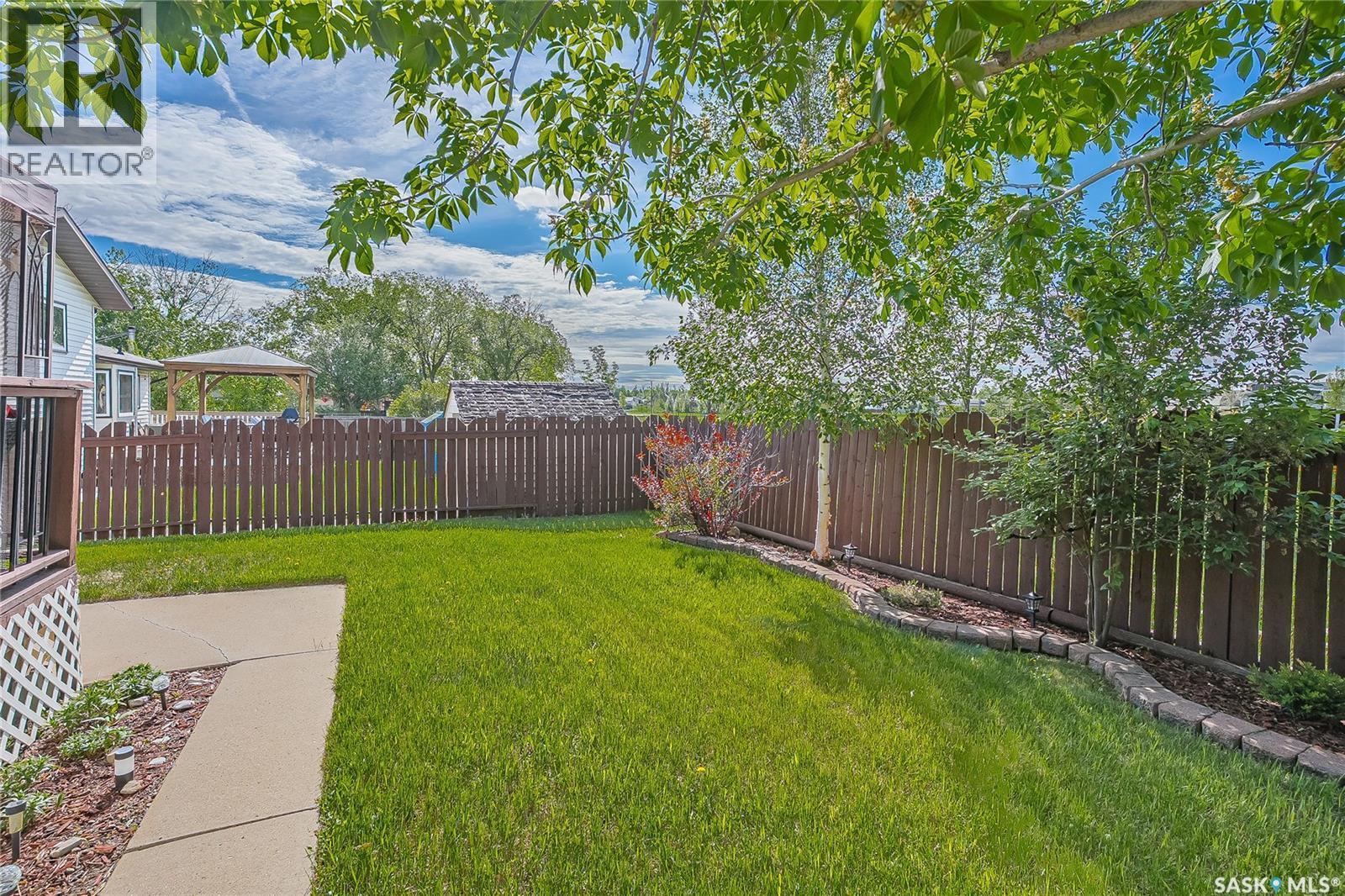 114 Sumner Crescent, Saskatoon, SK