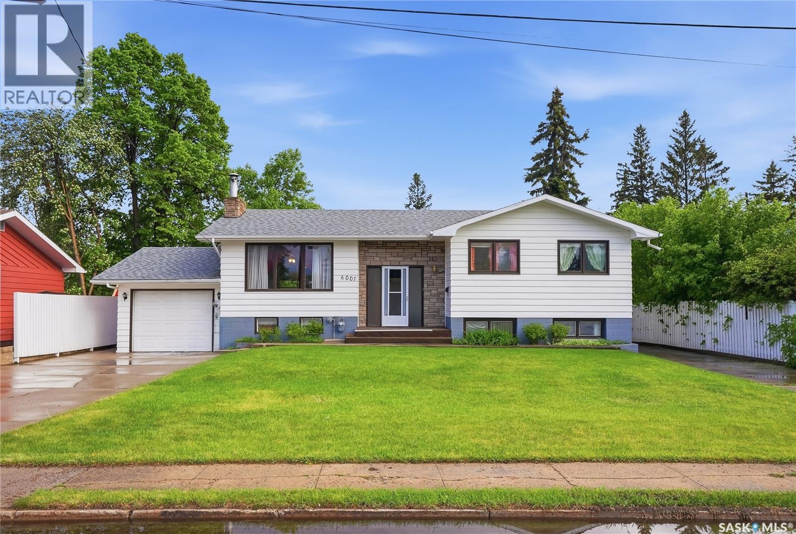 6007 4Th Street, Rosthern, SK
