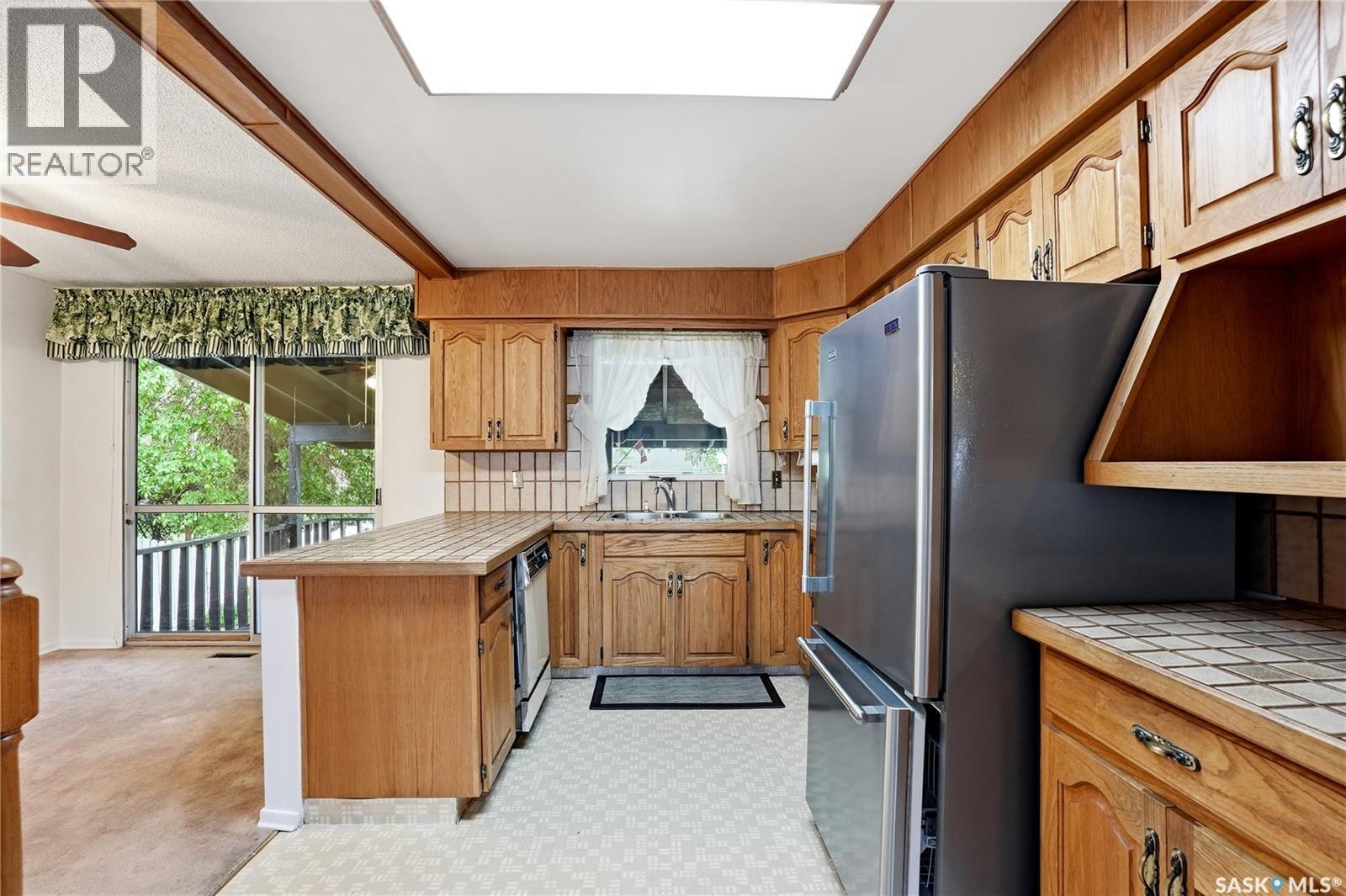 6007 4Th Street, Rosthern, SK