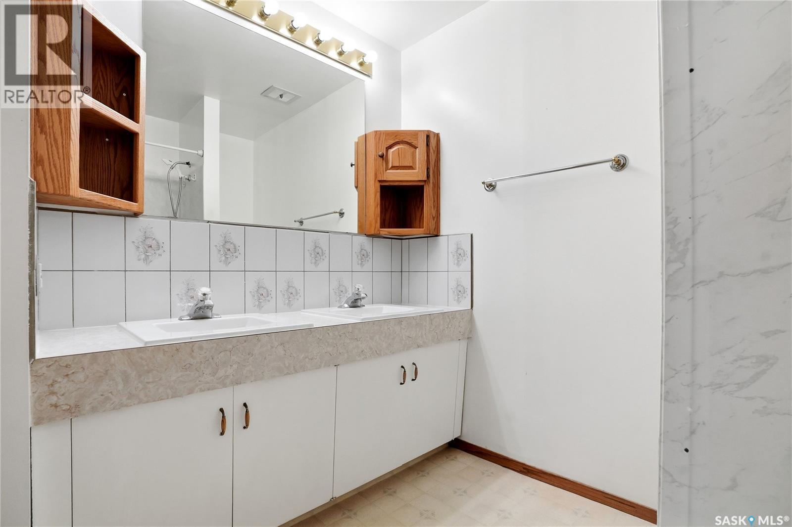 6007 4Th Street, Rosthern, SK
