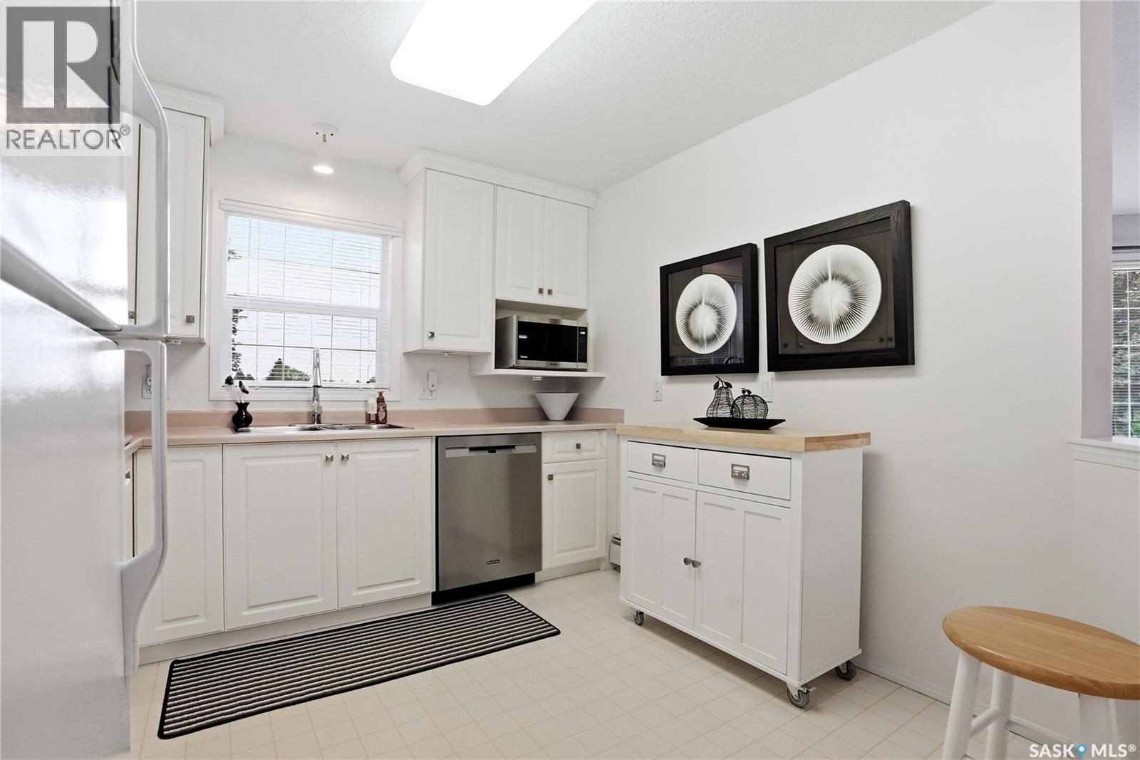 210 1735 Mckercher Drive, Saskatoon, SK