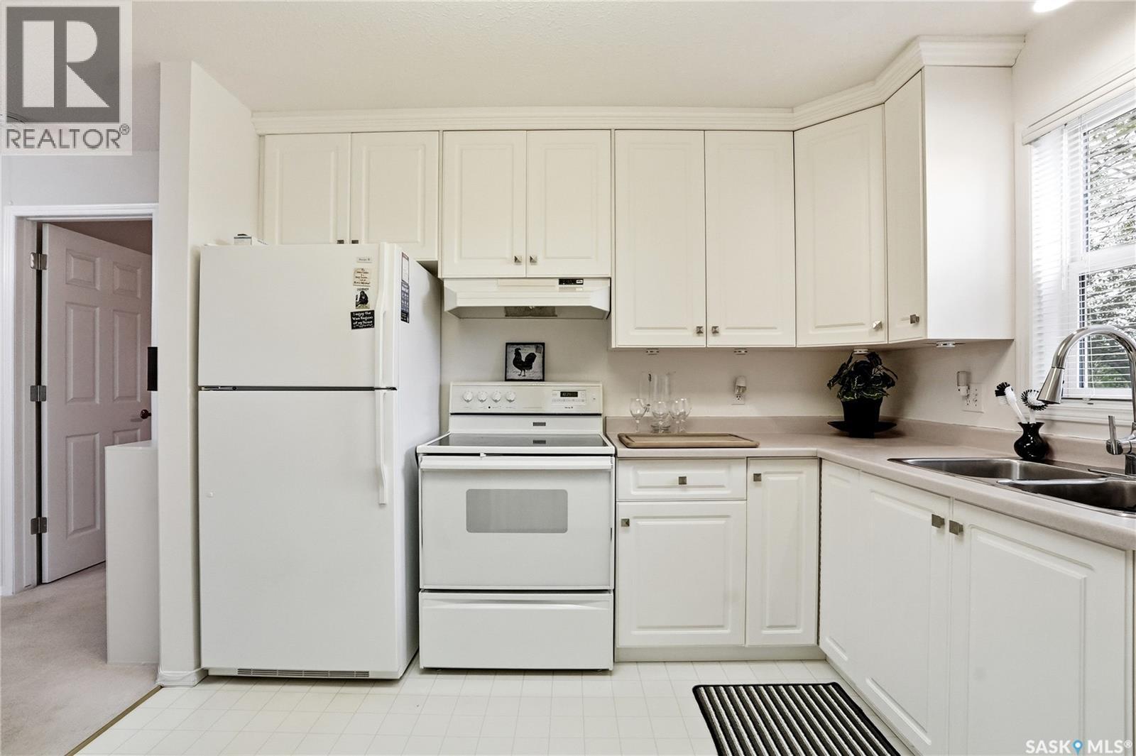 210 1735 Mckercher Drive, Saskatoon, SK